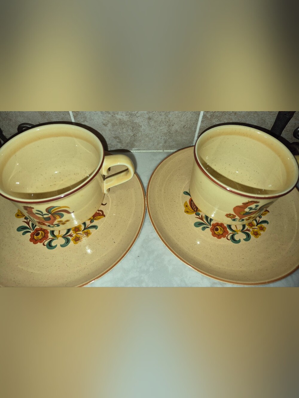 2 Vintage Taylor Smith & Taylor cup & saucer set in the "Reveille" Pattern - Picture 3 of 6